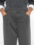 pantalones de chándal ajustados y recortados
